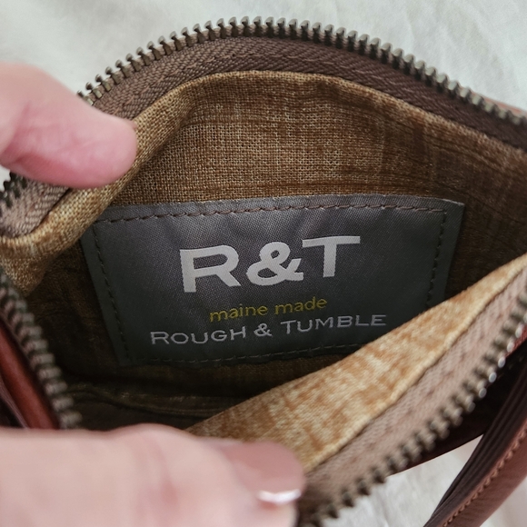 Rough & Tumble Maine Crossbody Bag Purse Soft Brown Distressed Leather - Picture 3 of 6